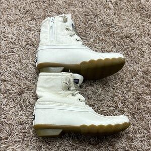 Sperry Kids Saltwater White Boots